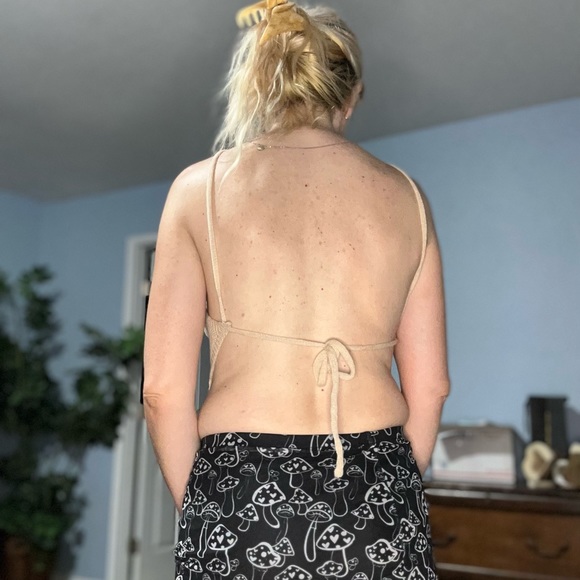 Tied Backless Point Hem Knit Top - boutique- small - Picture 6 of 6